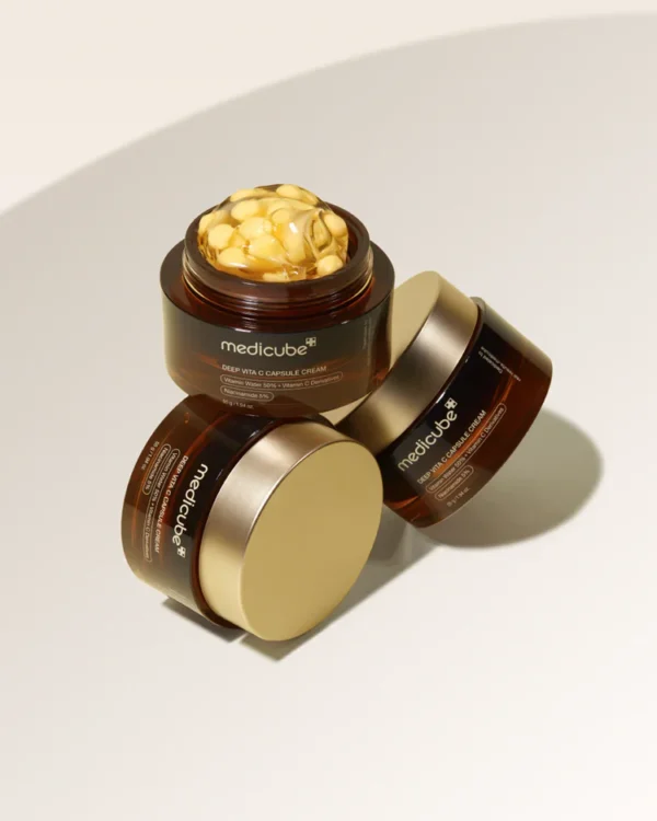 Medicube_-Deep-Vita-C-Capsule-Cream2_1800x1800_767bf3cd-3eee-471a-aea4-2a6d0062f9b4